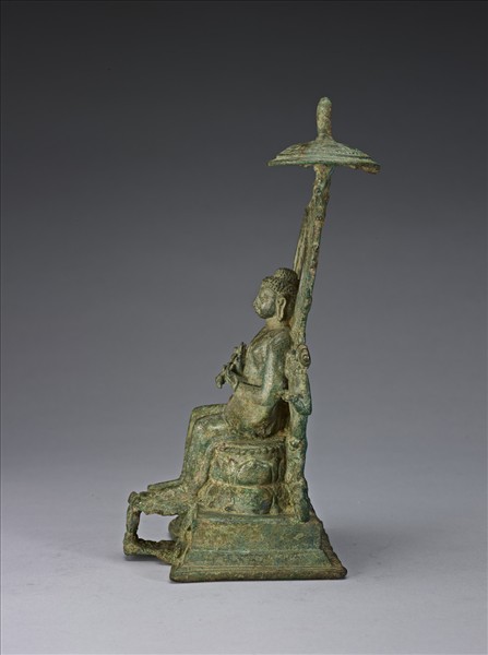 青銅佛垂足坐像