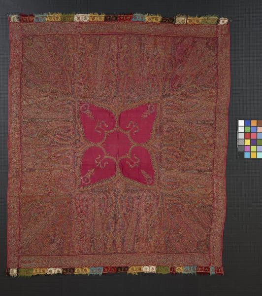 喀什米爾 紅花草履蟲紋刺繡披巾