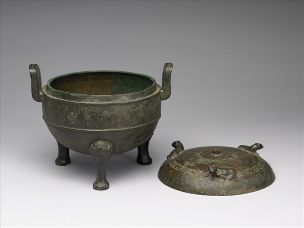 獸帶紋鼎
