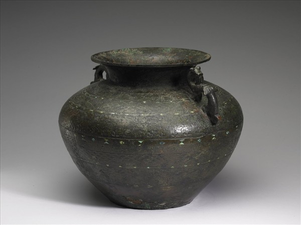 嵌松綠石蟠夔紋瓿