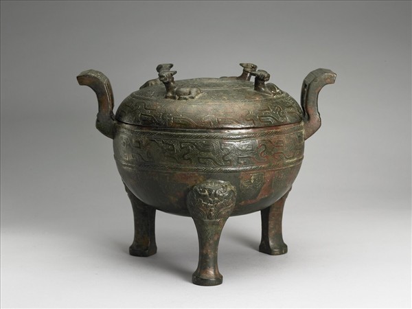 獸帶紋鼎