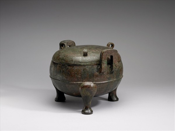獸帶紋鼎