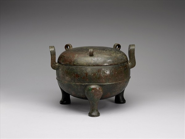 獸帶紋鼎