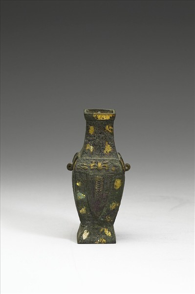 銅灑金獸面紋小罍