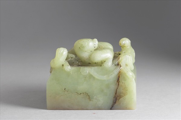 「五福五代堂古稀天子寶」玉印