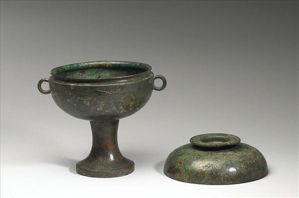 嵌異金屬獸紋豆