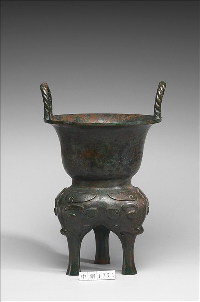 嵌異金屬獸面紋甗