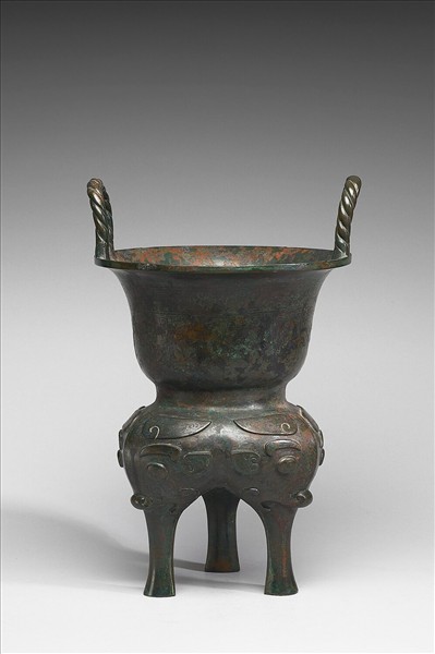 嵌異金屬獸面紋甗