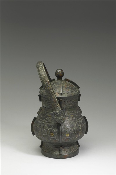 嵌金銀獸面紋卣