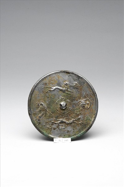 四神紋鏡
