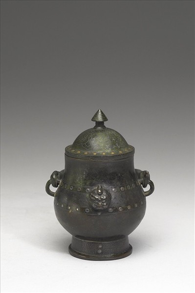 錯金銀雲紋提梁卣