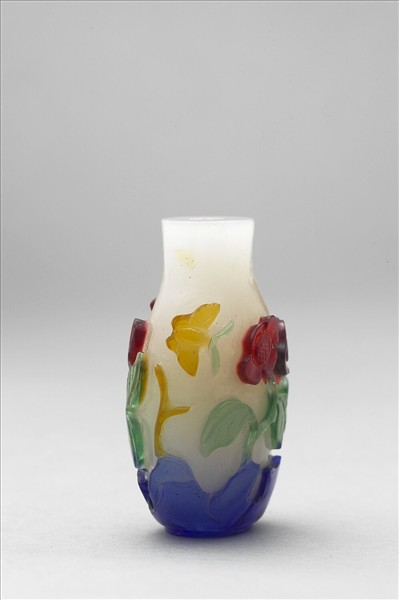 白套四色玻璃花蝶鼻煙壺