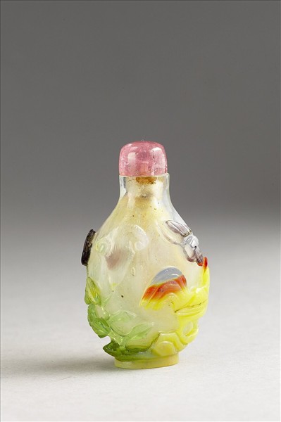 白套五彩玻璃雄雞牡丹鼻煙壺