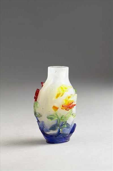 白套四色玻璃花蝶鼻煙壺