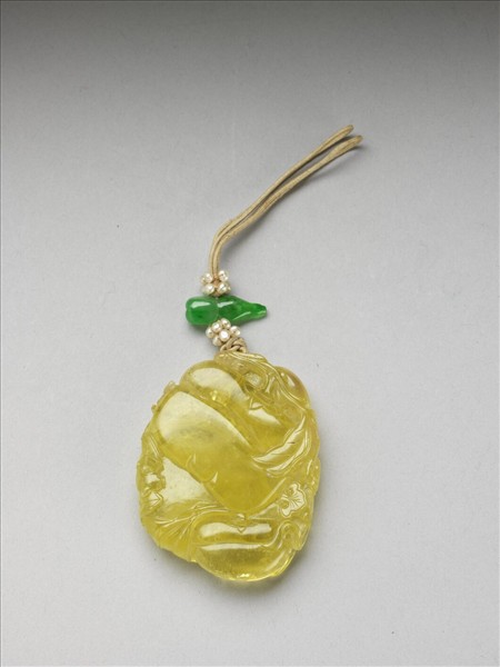黃碧璽桃形珮