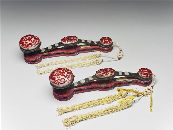 紅木鑲套料福壽如意