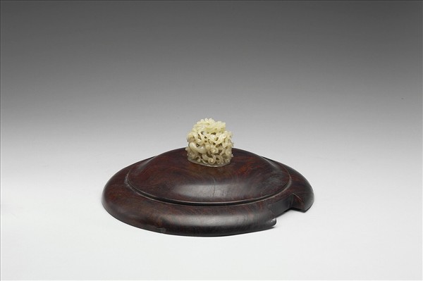 花間行龍紋玉頂