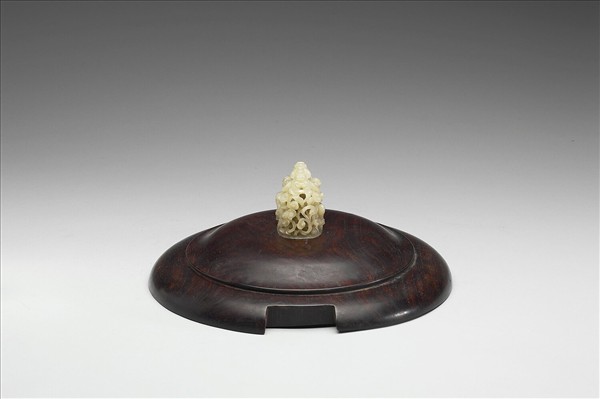 花間行龍紋玉頂