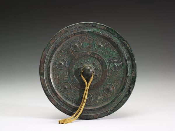 「宜子孫」七乳透光鏡