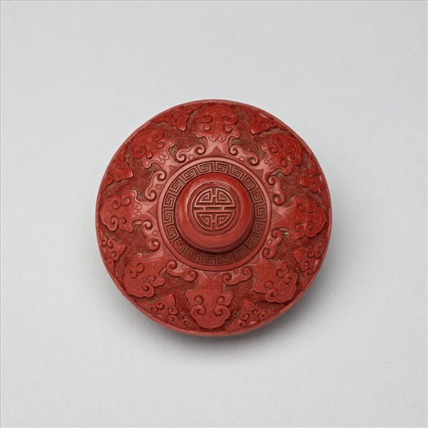 紫砂雕漆雜寶紋壺