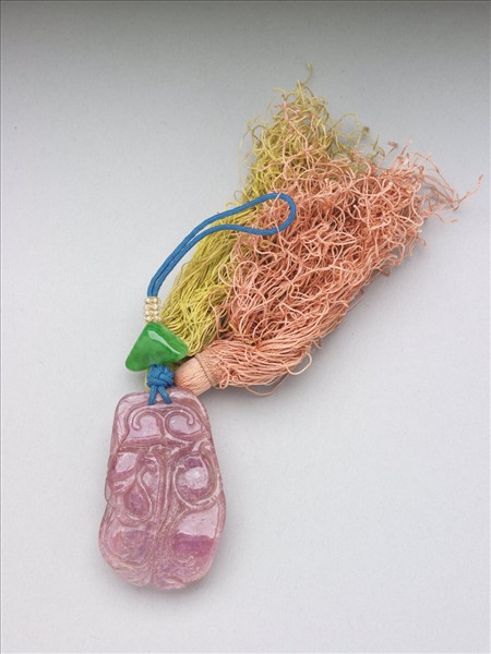 粉紅碧璽雕花珮