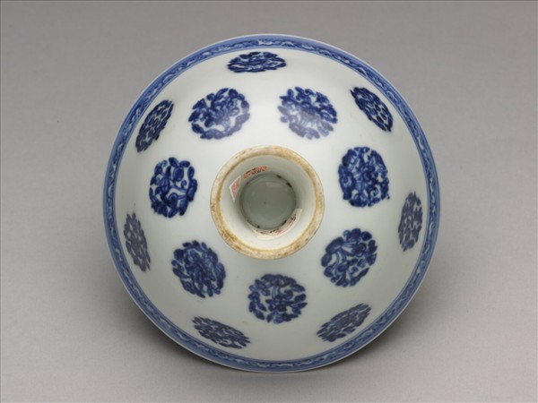 官窯 青花團花高足碗