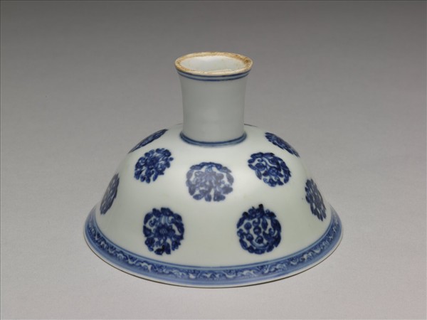 官窯 青花團花高足碗