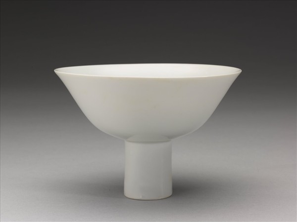 青花花鳥紋高足碗