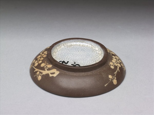 紫砂泥繪梅花紋碟