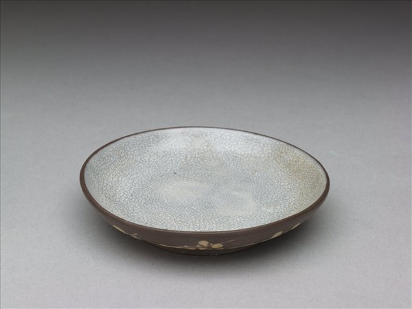 紫砂泥繪梅花紋碟