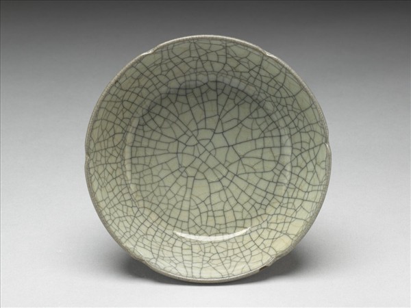 哥窯 灰青葵瓣口洗