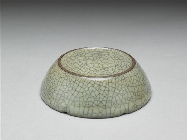 哥窯 灰青葵瓣口洗