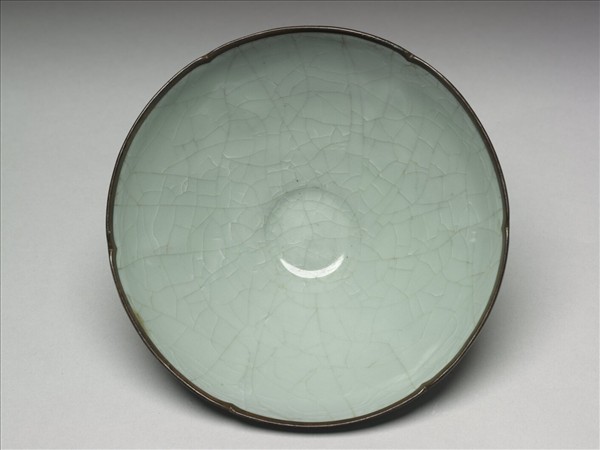 官窯 青瓷葵口碗