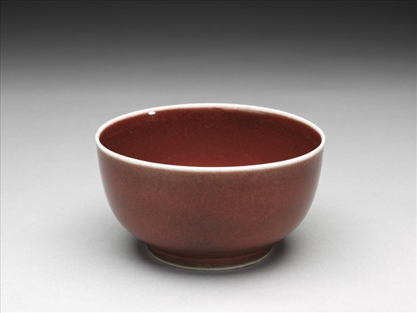 寶石紅釉碗