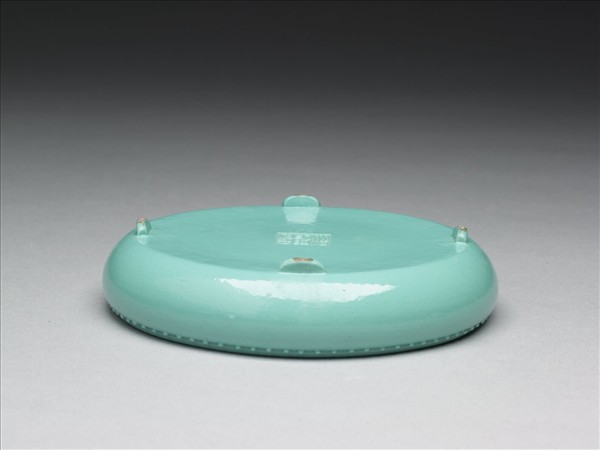 松綠釉福壽紋圓洗