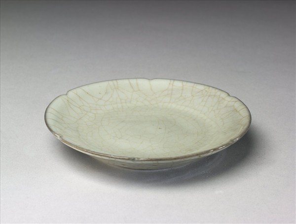 青瓷葵花式碟