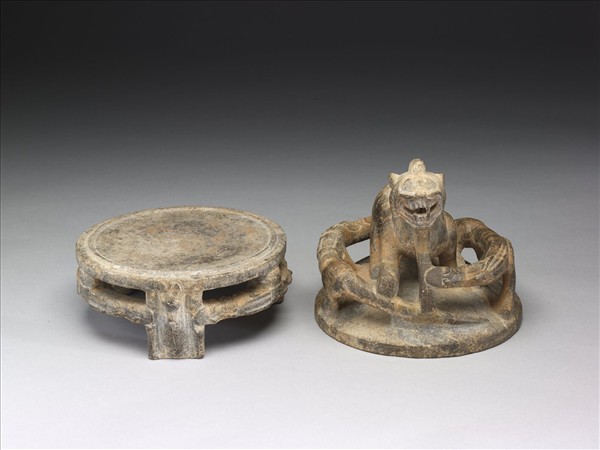 石辟邪三足硯