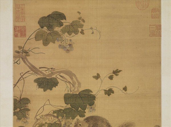 明周之冕畫葡萄松鼠　軸