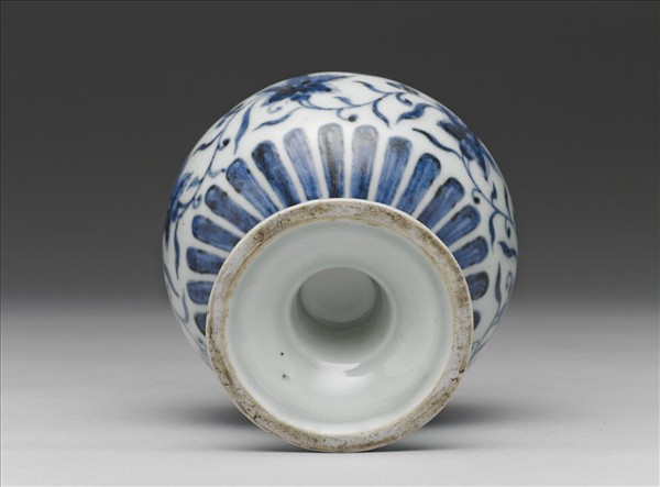 青花花卉紋蓋罐