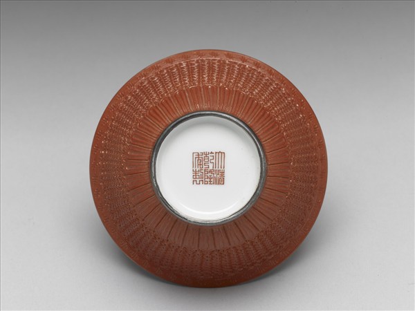 瓷胎仿剔紅蓋碗