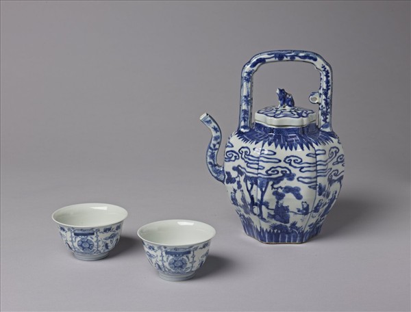 青花高士圖六稜提梁茶壺