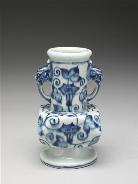 青花牽牛花紋折方瓶