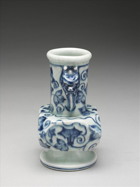 青花牽牛花紋折方瓶