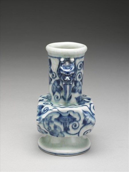 青花牽牛花紋折方瓶