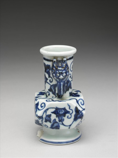 青花龍耳折方瓶