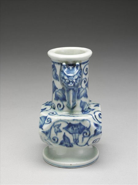 青花牽牛花紋折方瓶