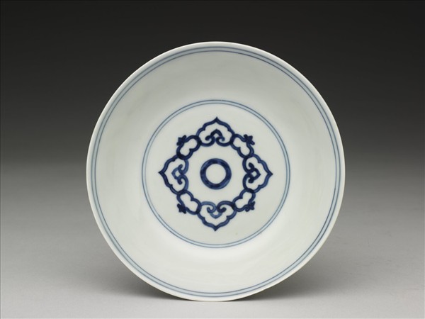 青花如意雲紋碟