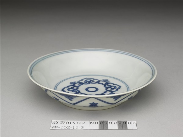 青花如意雲紋碟