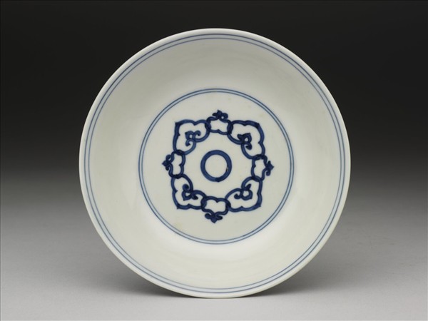 青花如意雲紋碟