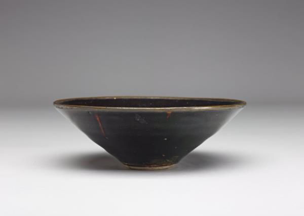 吉州窯 黑釉木葉紋茶盞